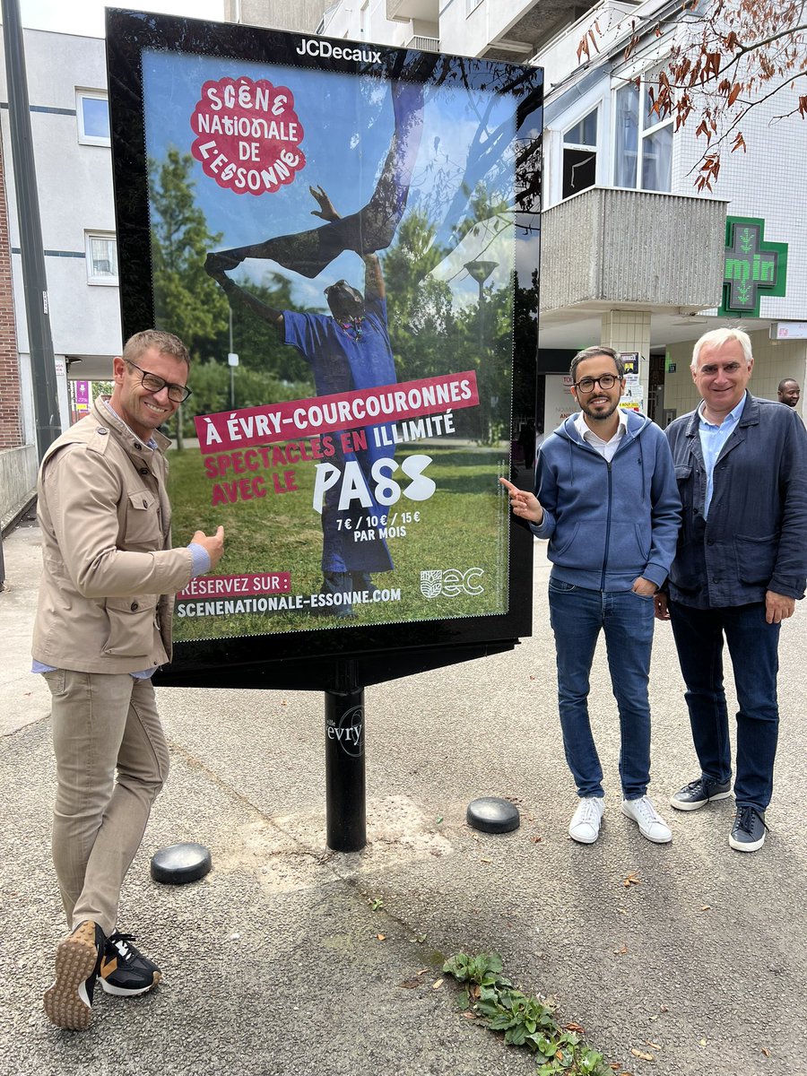 Medhy Zeghouf (@mzeghouf) on Twitter photo C’est (très) bientôt la rentrée alors on en profite pour vite découvrir la nouvelle formule illimitée de nos amis de la <a href="/SN_Essonne/">Scène nationale de l'Essonne</a> <a href="/VilledEvryCourc/">Ville d'Évry-Courcouronnes</a> <a href="/grandparissud/">Grand Paris Sud</a> et ne plus rien rater de la magnifique saison 2023-2024 qui s’ouvre dans quelques semaines ! C’est (très) bientôt la rentrée alors on en profite pour vite découvrir la nouvelle formule illimitée de nos amis de la <a href="/SN_Essonne/">Scène nationale de l'Essonne</a> <a href="/VilledEvryCourc/">Ville d'Évry-Courcouronnes</a> <a href="/grandparissud/">Grand Paris Sud</a> et ne plus rien rater de la magnifique saison 2023-2024 qui s’ouvre dans quelques semaines !