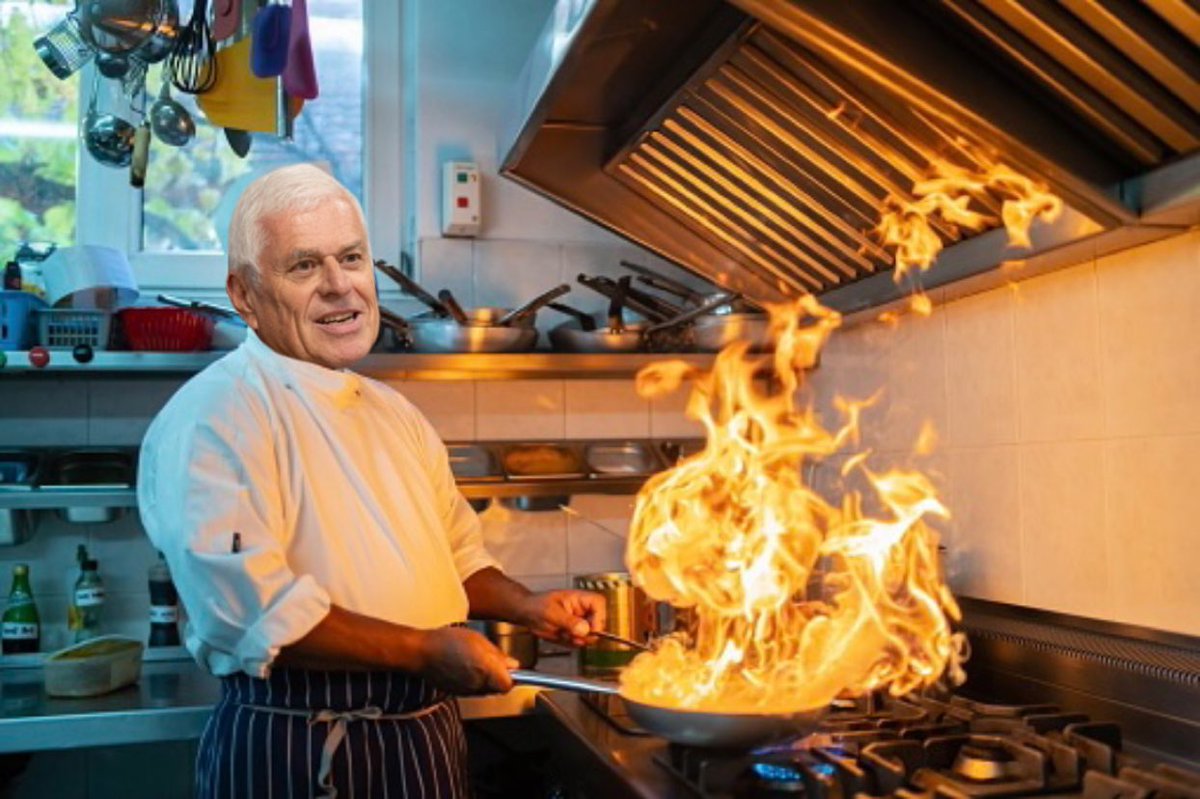 kseagerharris's tweet photo. Chef Pete has been cooking #pnefc #ChefPete https://t.co/UJfmJDu709