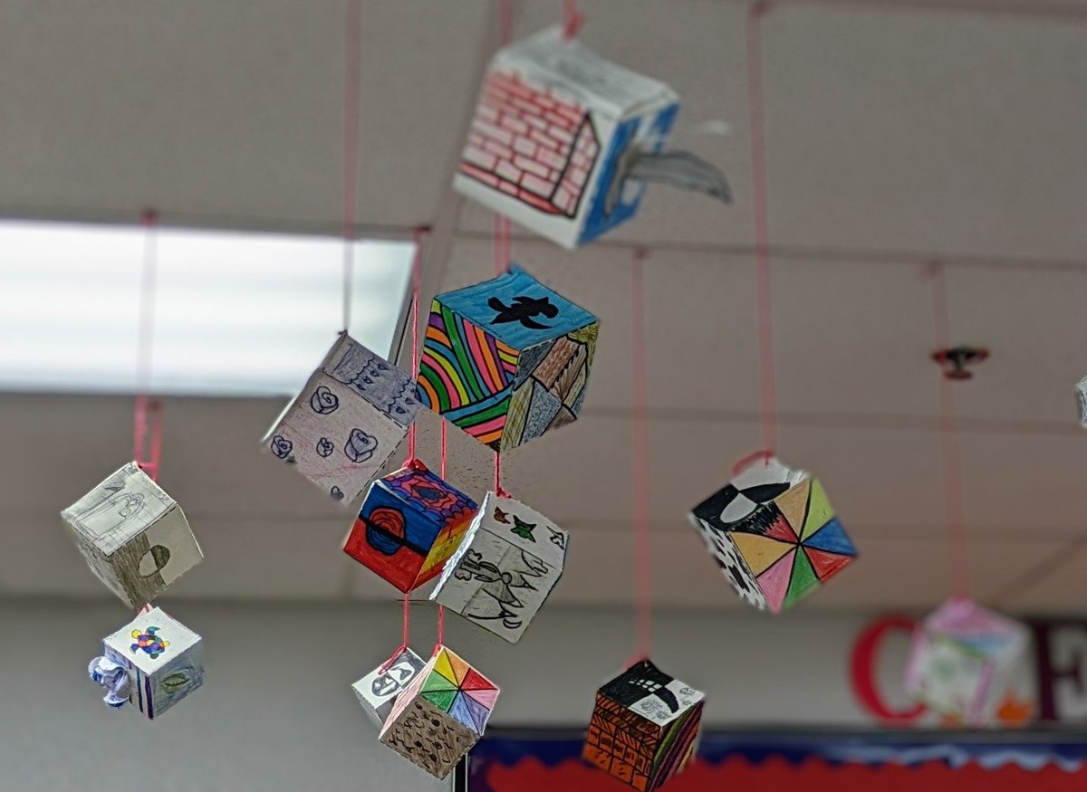 SSMSArtClass's tweet photo. Warrior artists creating their elements of art cube! @SISD_FineArts @SSanchez_MS @ACarroll_SSMS #TeamSISD https://t.co/h1Ns1B0ZUr