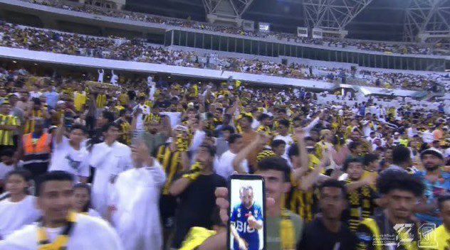 i3ziz77's tweet photo. ردوها بعد ٣ شهور يخرب بيت الشخصنه https://t.co/PUX0GzbyNj