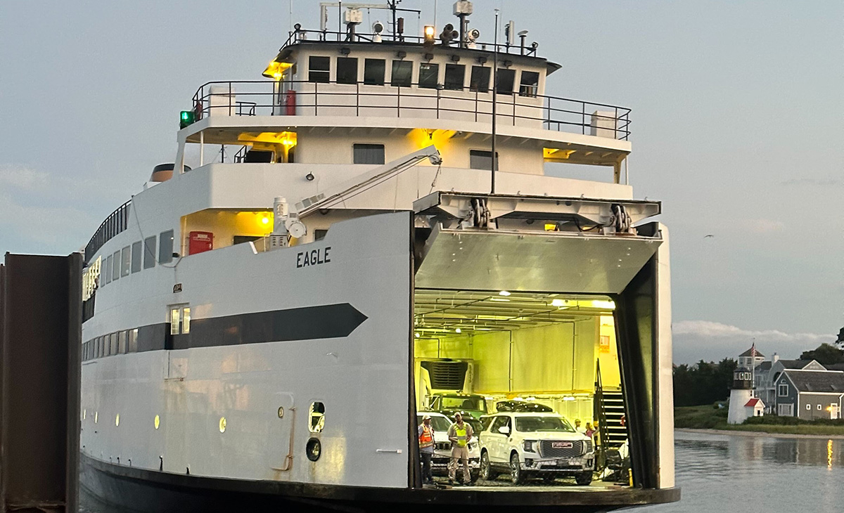 helloslick's tweet image. When one of our fleet customers asked us to service their vehicles on Martha's Vineyard, we accepted the challenge. 

So we took airplanes...

And we took ferries...

And we planned it all out...

And we delivered for our customer!