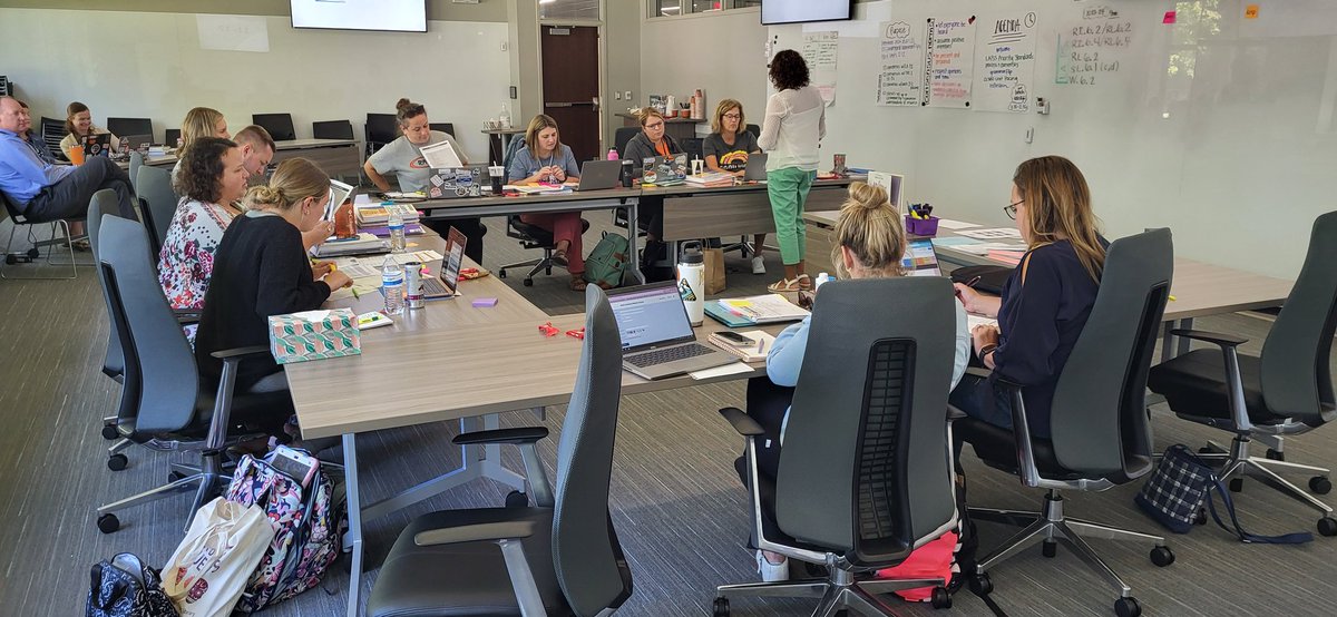 lietuvagirl49's tweet image. 6th grade LA/SS Ts functioning at a high level in a PLC. What do we want all students to learn? SO proud of these passionate professionals! @SolutionTree @docsmatthews @Bigpine49Sharon #collectivecommitments
#consensus #rockfordpublicschools
#prioritystandards #PLCQ1