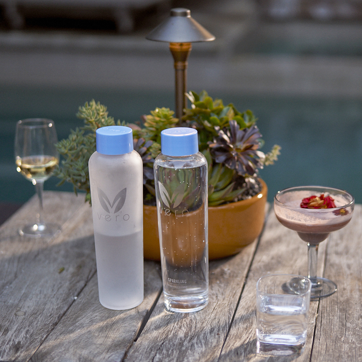 Vero Water Glass Bottles