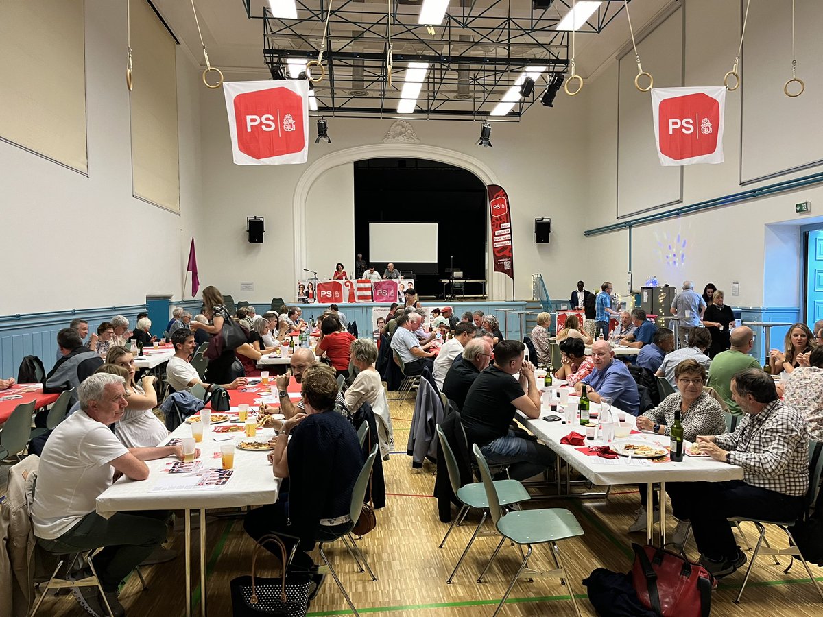Votre avenir, notre engagement 🌹Congrès du PSJ à Delémont @math_crevoisier <a href="/nathbarthoulot/">Nathalie Barthoulot</a> <a href="/loicdobler/">Loïc Dobler</a> <a href="/elisabeth_baume/">Elisabeth Baume-Schneider</a> #ef23