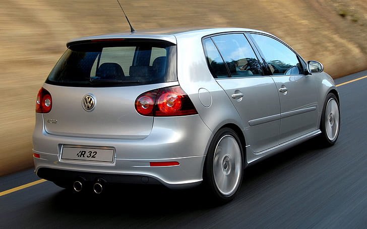 zinhle1_zikode's tweet photo. @TheCleanCarClub R32 anytime https://t.co/XUo7jrKdmw
