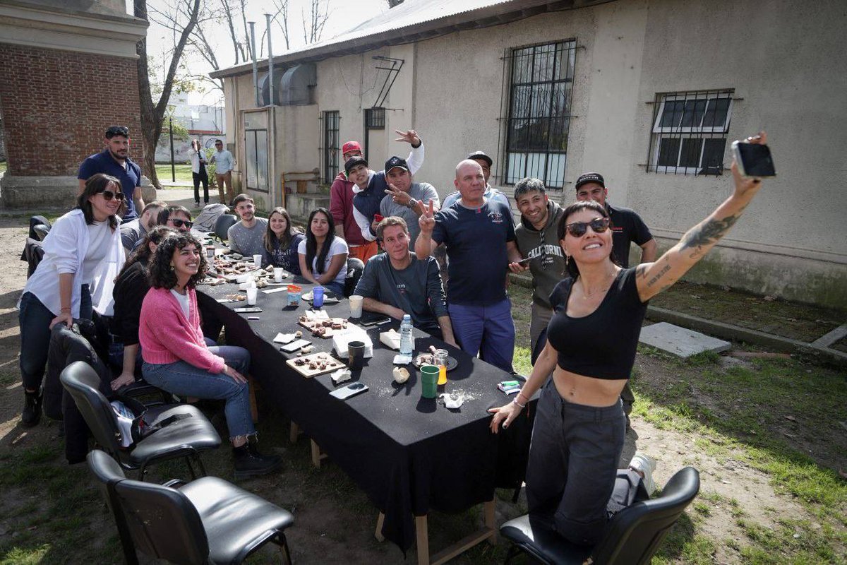 Mayra Mendoza ☀️ tweet media