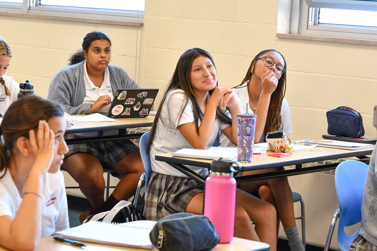 This week we went Inside the Classroom at SHA. Check out the photos highlighting the Sacred Heart academic experience!