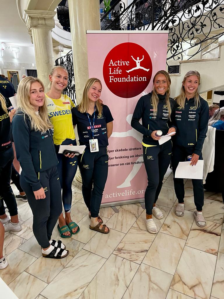 ActiveLifeFound's tweet image. Inför Finnkampen 2023 samlades svenska friidrottslandslaget i Sollentuna då vi informerade om vår stöd till skadade idrottare. Under Finnkampsdagarna körs senaste upplagan av Active Life Challenge. Läs mer här..
activelife.org/om-alf/active-…
#finnkampen, #friidrott, #svenskfriidrott