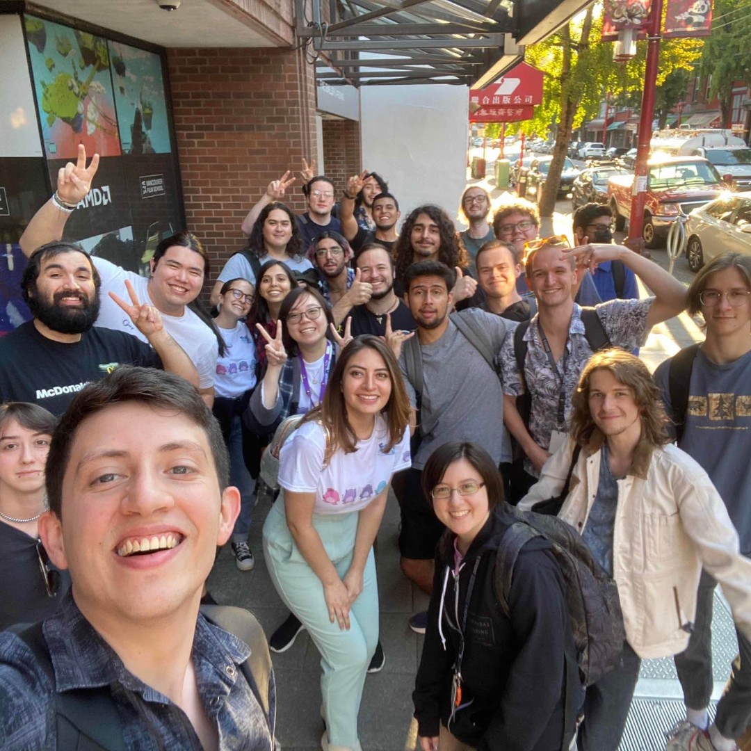 vfs's tweet photo. Graduation feels with a side of sunshine! ☀️
Nothing but smiles as these amazing VFS grads owned their moment last week.
Here's to the memories made, friendships forged, and the bright paths ahead. Keep shining, graduates! 🎓 #vfsalumni https://t.co/DL3gTPgoK2