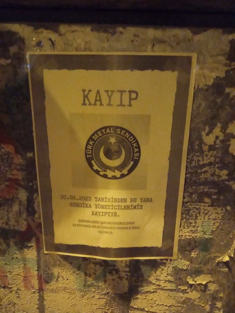 Fordiscibulteni's tweet photo. KAYIP ARANIYOR
30.08.2023 tarihinde in bu yana sendika yöneticilerimiz kayıptır.
Bulanların tarafımıza bildirmesi rica olunur!!
@KavlakPevrul @TurkMetalSen @turkiskonf https://t.co/HS6yA3NHMJ