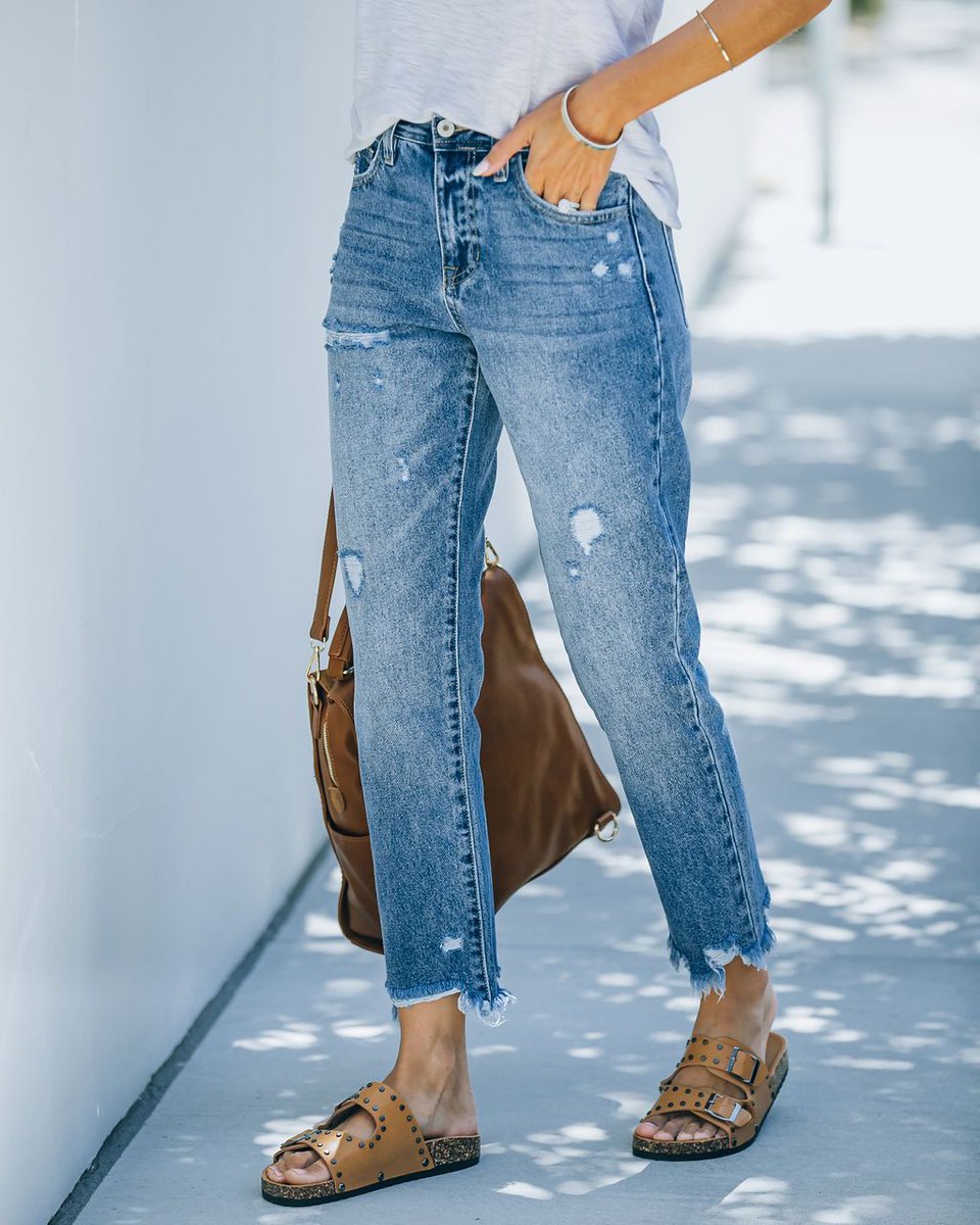 RuttozSearch's tweet photo. Best Pants for Women you can buy on Aliexpress: https://t.co/jB2WtW7RND
#denim #jeans #womenjeans #BackToSchool #clothes #wheretobuy #needtobuy #besttobuy #besttobuyonaliexpress https://t.co/Dw1tYOOnaP