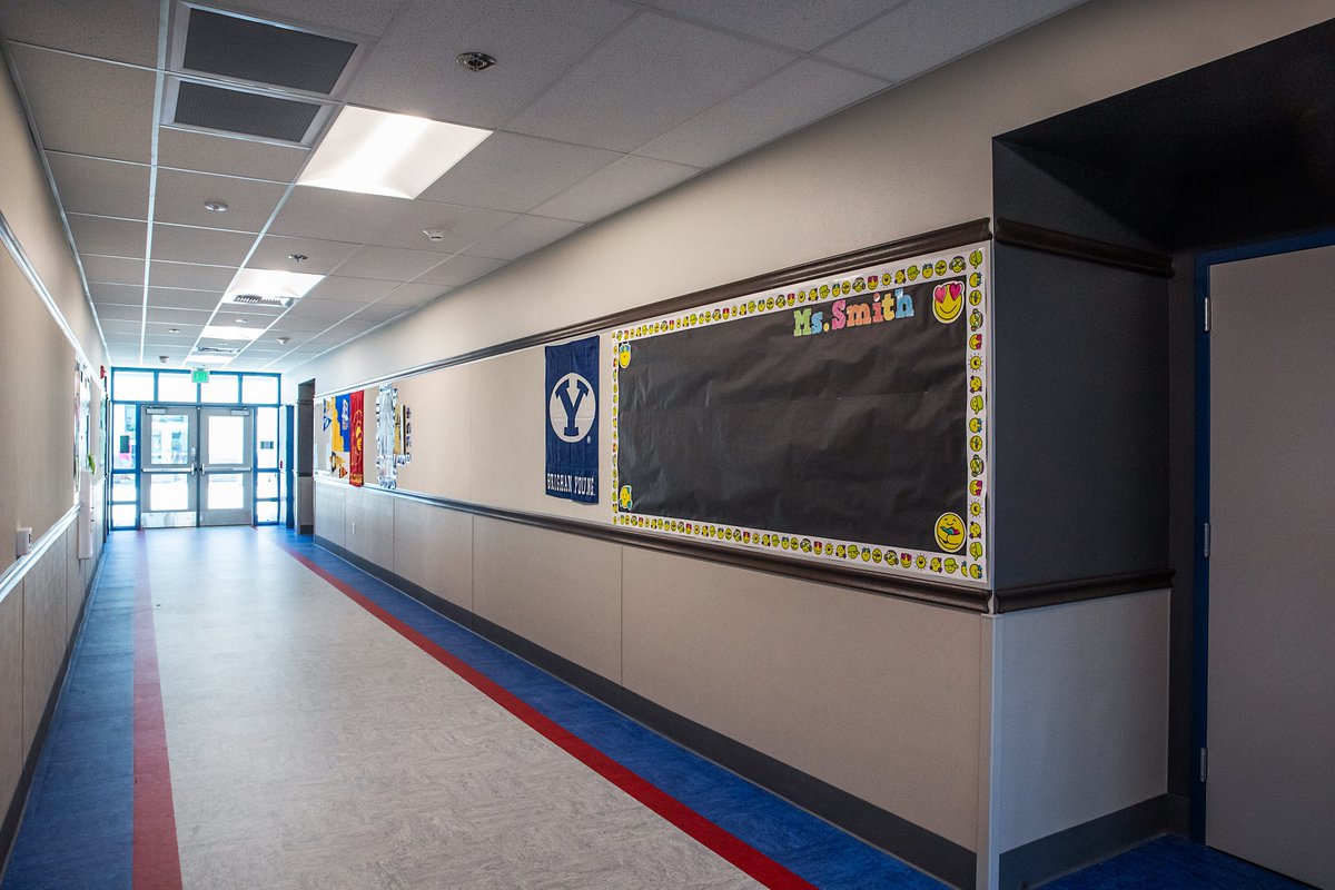 jusdplanning's tweet photo. UPDATE @DelSolAcademy Classroom Addition Project:
The new single-story 6 classroom building is complete and occupied. Over the summer, 6 interim housing portables were installed to accommodate full-day TK/K enrollment at the site! https://t.co/dO4vFiJxTv