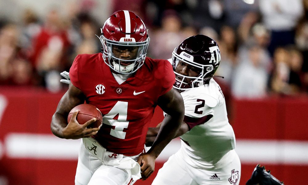 TDAlabamaMag's tweet photo. Jalen Milroe will start at quarterback for Alabama against Middle Tennessee State per Chris Low. https://t.co/R2ljlfGVqW