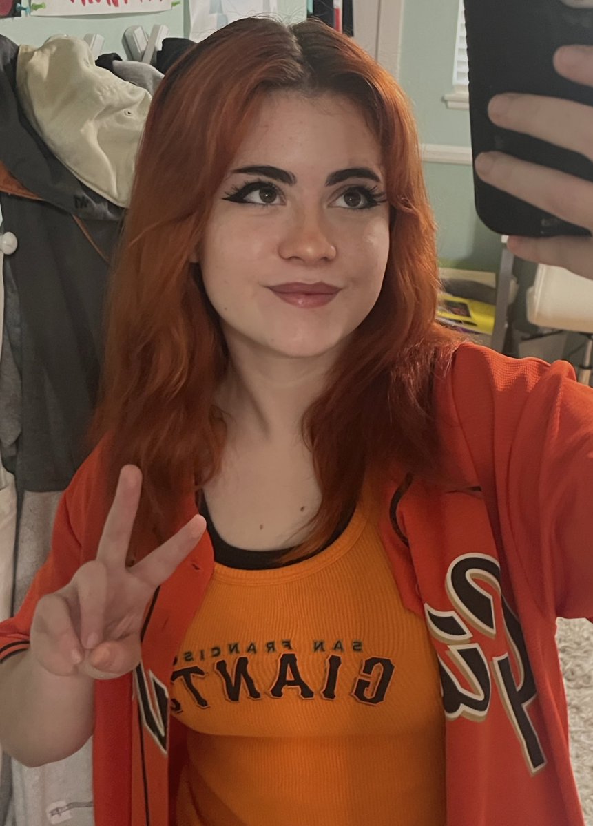 kate ⚾️ tweet media