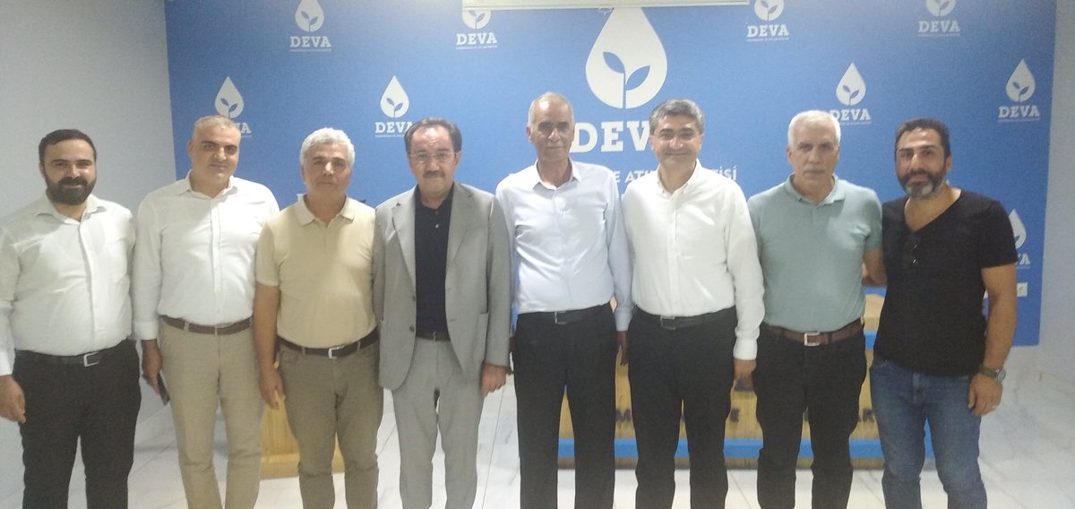 Mersin milletvekilimiz sayın m.emin EKMEN ve genel başkan başdanışmanımız A. İhsan MERDANOĞLU  Diyarbakır il binasında bizleri ziyaret ederek çok verimli toplantı gerçekleştirdik <a href="/meminekmen/">m_emin_ekmen</a> <a href="/IhsanMerdanoglu/">Ali İhsan Merdanoğlu</a> <a href="/remzikaymakk/">Remzi Kaymak</a> <a href="/akelma_mahmut/">MAHMUT AKELMA</a> <a href="/suleymanefe21/">Süleyman Efe</a> <a href="/DevaErgani_/">Ergani Deva</a>