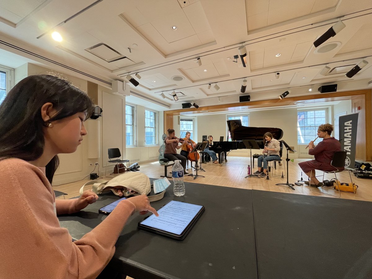 Are you curious about studying composition? Get started today by applying to Luna Lab’s Adventures in Sound courses. No experience is required and enrollment is open through September 15. Learn more: lunacompositionlab.org/apply