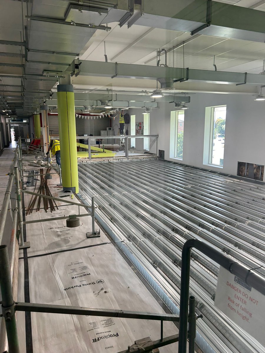 MrAndrewWoolley's tweet photo. Back to work today and some things have changed.
At the start of the week we had a double height space, one week later a we have two new teaching spaces, 2 intervention spaces and 3 office slowly appearing @ManComAcademy https://t.co/uVdC8WnBKP