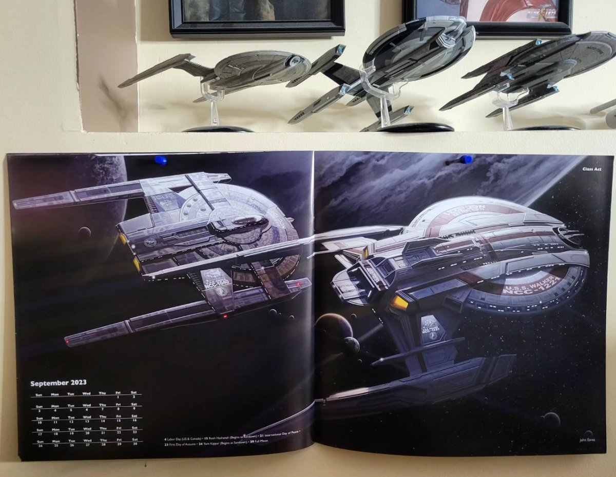 Kertrats's tweet photo. Happy #September! It's #calendarchange day once again!
#calendarchangeday #StarTrek #StarTrekDiscovery #StarTrekLowerDecks https://t.co/LveY0vpitR