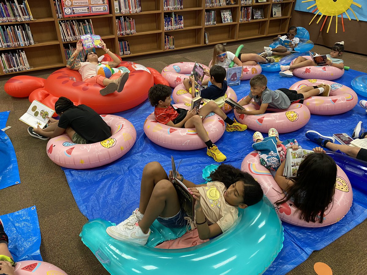 CoyotesRead's tweet photo. Pool Days at the Reeces Creek Elementary School Library have been so much fun this week! Reading, floats, games, and sun are a great combination! ☀️🕶️📚#sunnydays #WeAreKISD @KISDLibraries #reading @KilleenISD_ @RCCoyoteNation https://t.co/RWcw6KnCMe