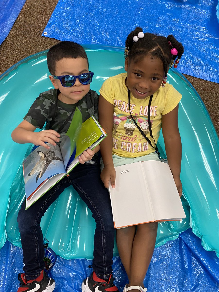 CoyotesRead's tweet photo. Pool Days at the Reeces Creek Elementary School Library have been so much fun this week! Reading, floats, games, and sun are a great combination! ☀️🕶️📚#sunnydays #WeAreKISD @KISDLibraries #reading @KilleenISD_ @RCCoyoteNation https://t.co/RWcw6KnCMe