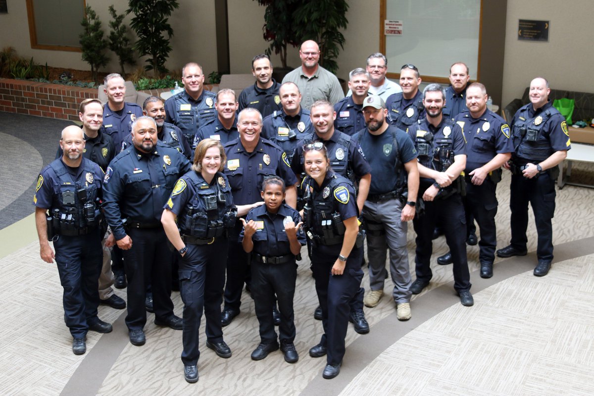 Edina Police & Fire Departments tweet media