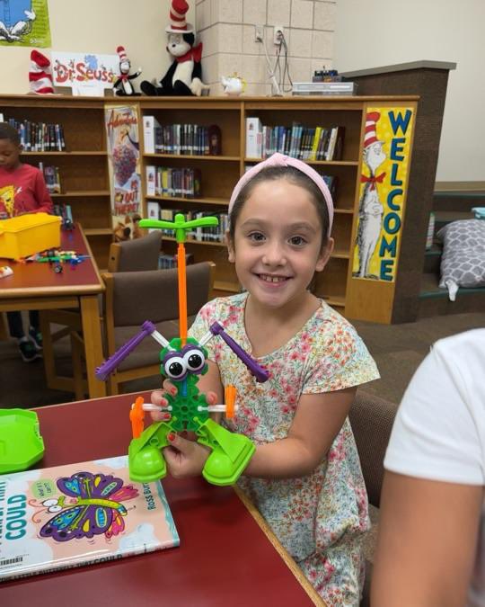 Sarah Contreras tweet media