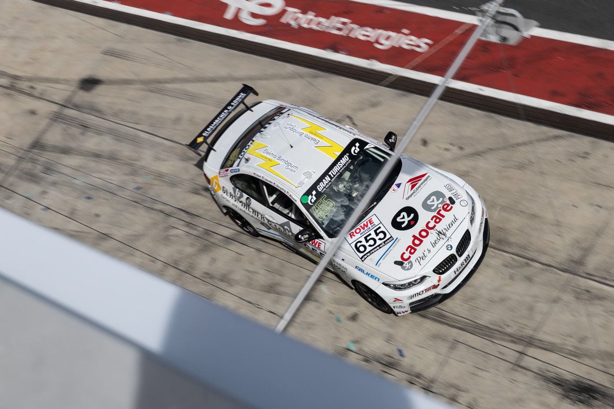 MercadoM75's tweet photo. 🇦🇷 en Nürburgring. Corren mañana 3 hs de VLN.
Federico Braga, Gustavo Fernigrini, Diego Gutiérrez y Omar Menem. https://t.co/S51DRXWY8F