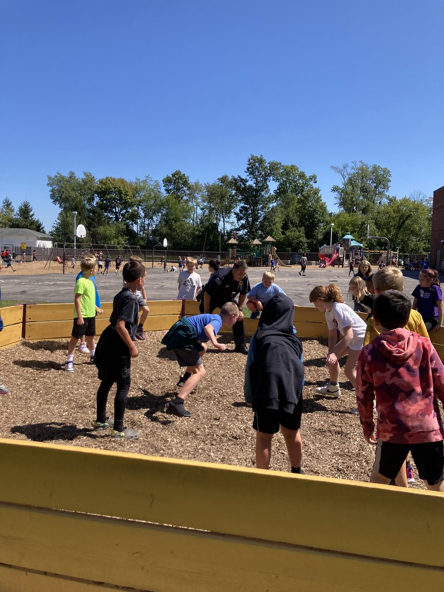 Officer Bergen getting a GaGa ball game in on this beautiful Friday🤗