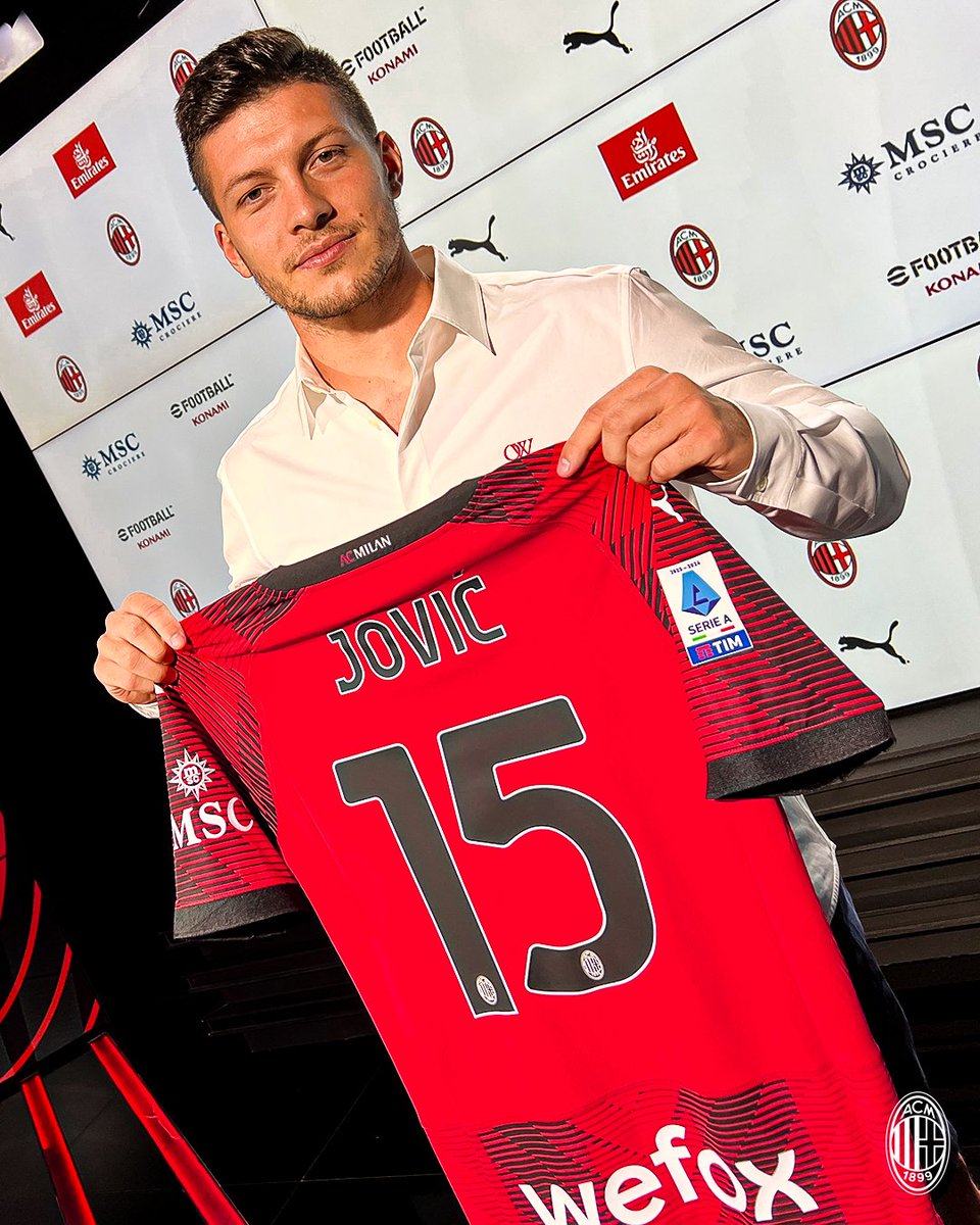 🖋️ The pen has met the paper! 📖🔴⚫
 
#ACMQuest #SempreMilan