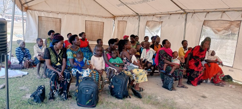 RuharoHospital's tweet photo. The Community outreach at Ndeija HC III in Rwampara was successfully conducted for CWDs especially Cerebral Palsy.
Thanks to @BMZ_Bund @Bantu_eV @ABI_Uganda, @boazmurema credit: @AnkoleDiocese @bitekyerezomed1 @TBekson https://t.co/qbVwgV0U2y