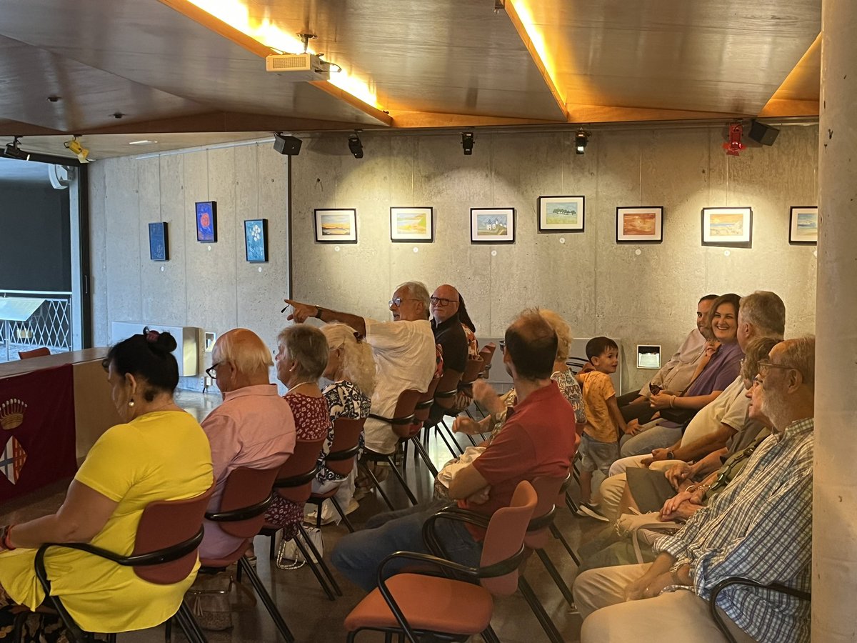 ajperalada's tweet photo. 🖼  Inaugurem l’exposició “Paisatges i més” de l’artista @AngelikaDickopf. 

👁 La podeu visitar, en horari de l’Oficina de Turisme, fins al 24 de setembre, al Centre de Turisme Cultural Sant Domènec. https://t.co/Vs8fSXRfwO