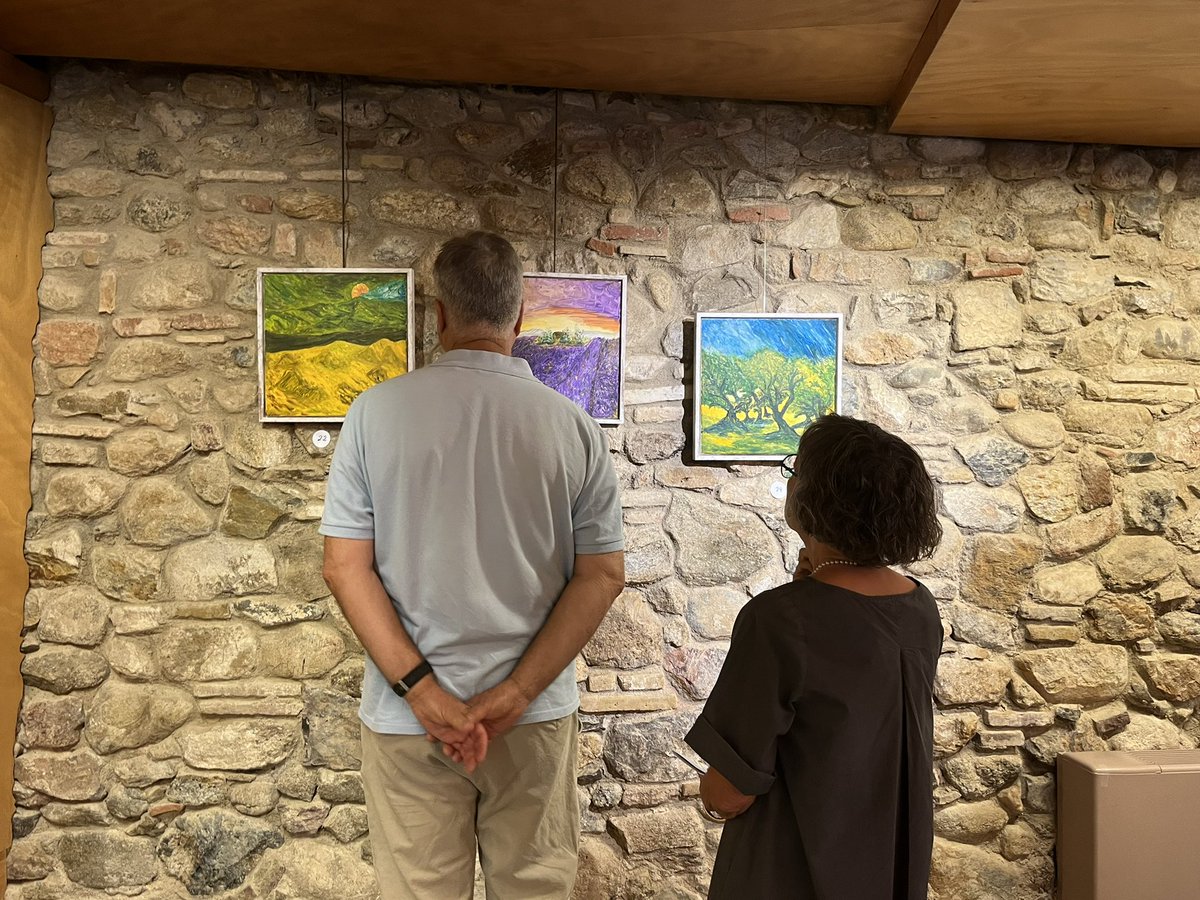 ajperalada's tweet photo. 🖼  Inaugurem l’exposició “Paisatges i més” de l’artista @AngelikaDickopf. 

👁 La podeu visitar, en horari de l’Oficina de Turisme, fins al 24 de setembre, al Centre de Turisme Cultural Sant Domènec. https://t.co/Vs8fSXRfwO