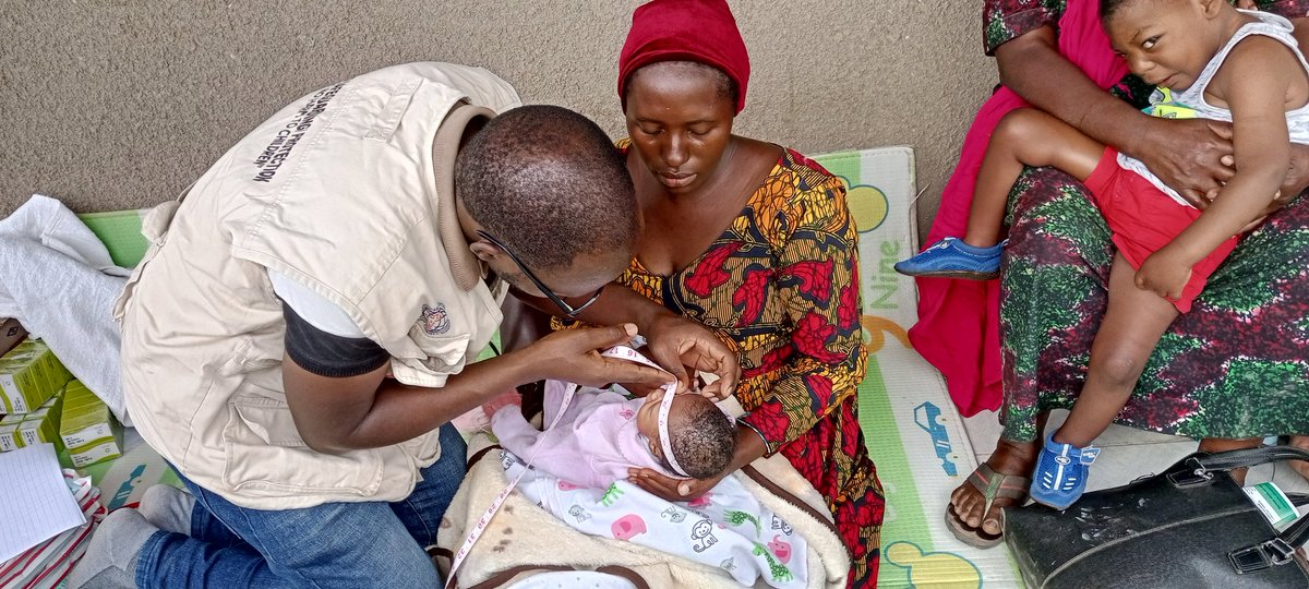RuharoHospital's tweet photo. The Community outreach at Ndeija HC III in Rwampara was successfully conducted for CWDs especially Cerebral Palsy.
Thanks to @BMZ_Bund @Bantu_eV @ABI_Uganda, @boazmurema credit: @AnkoleDiocese @bitekyerezomed1 @TBekson https://t.co/qbVwgV0U2y