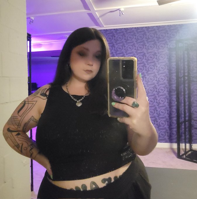 I've not been around much because I've been busy, busy, busy.  If you want me, cash always gets my attention