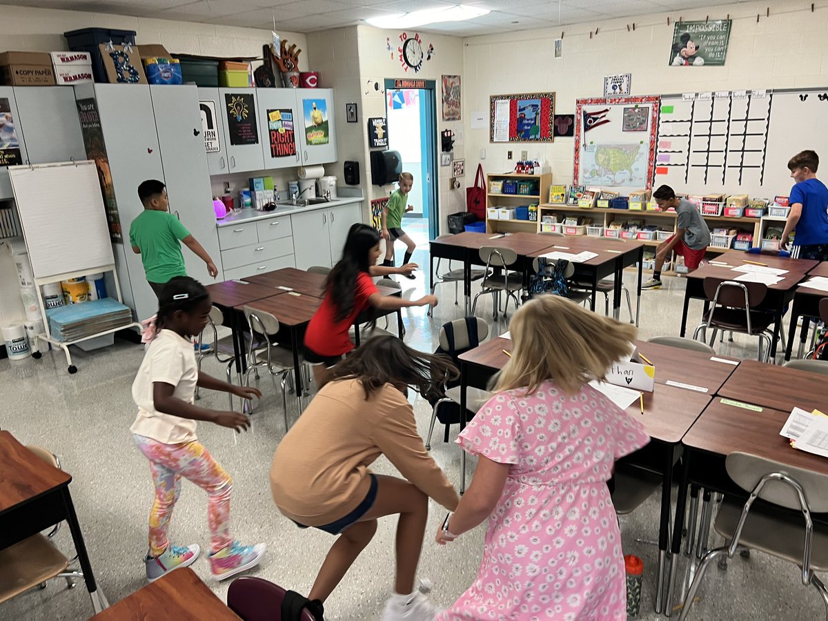 Staci Becker tweet media