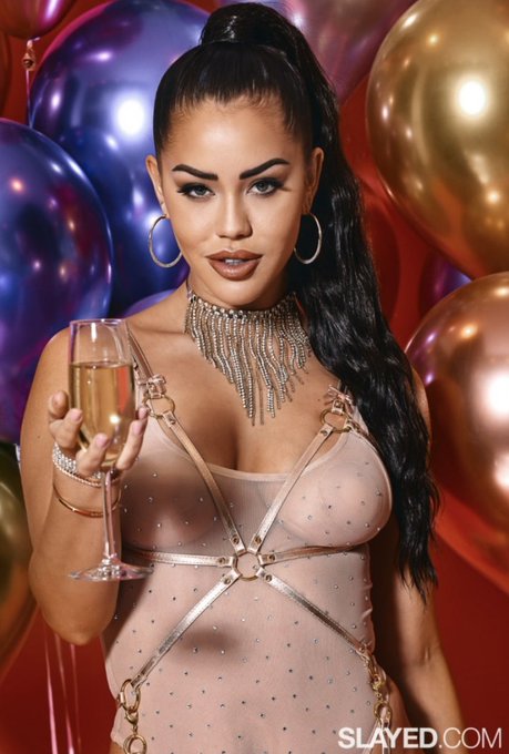 Come celebrate my birthday with me? Now till Sept.6th my page will be FREE to subscribe at https://t