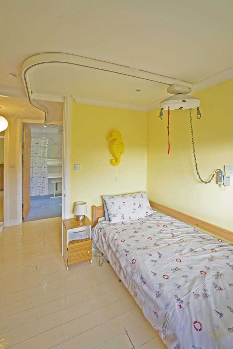 #SelfCatering places with a #CeilingHoist #CeilingLift
High Tide #Southwold #Suffolk
Overlooks Southwold Pier
More info on #CHuC website: bit.ly/40vzvVK