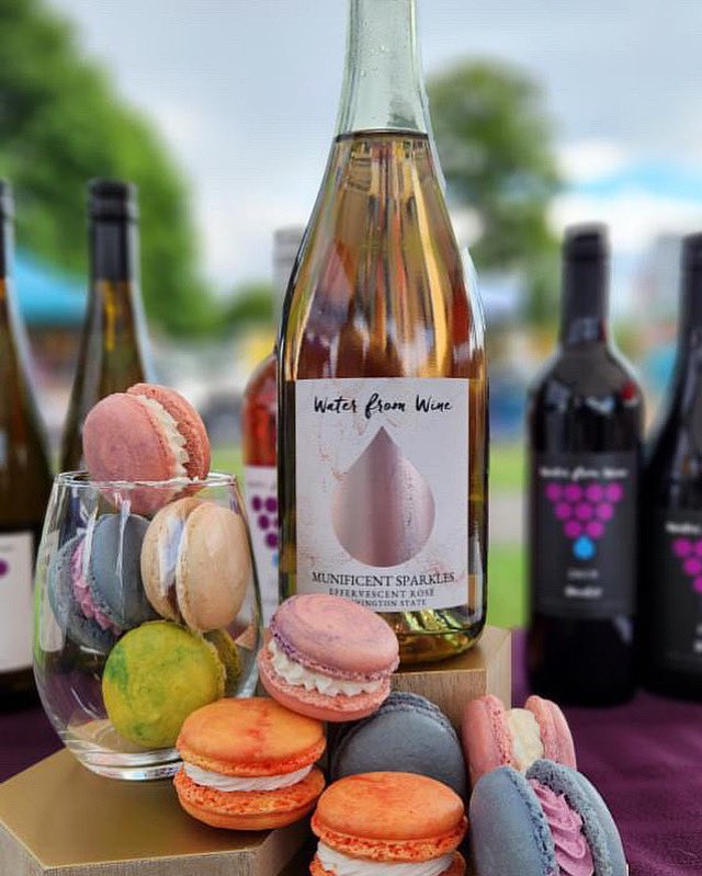 As market season approaches its end, we can’t help but look back and be grateful for all the customers and vendors we’ve gotten to know. 💕  

#farmersmarket #lakewoodwa #fortsteilacoompark #waterfromwine #wawines #wine #winelover #winetasting #winery #wineoclock #cheers