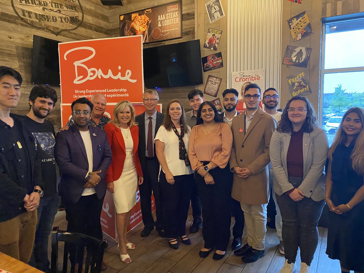 BonnieCrombie's tweet photo. Thanks to the @UGYL for hosting a #bonnieforleader event for all ages! We spoke about protecting the Greenbelt and our rich agricultural lands. We spoke about healthcare and education. And we spoke about @OntLiberal forming gov't in 2026! https://t.co/K1580ZcEcz