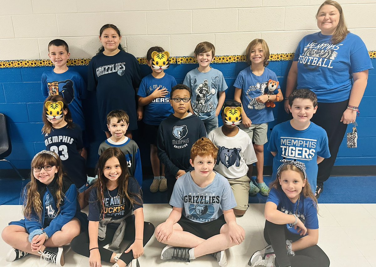 901 Day!!! <a href="/BESBartlett/">BESBartlett</a> #SimplyTheBest