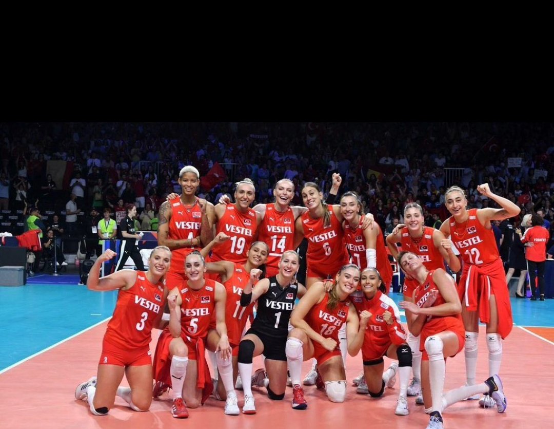 Tebrikler. Teşekkürler Filenin Sultanları
Namağlup Finalde.👏👏👏🙌