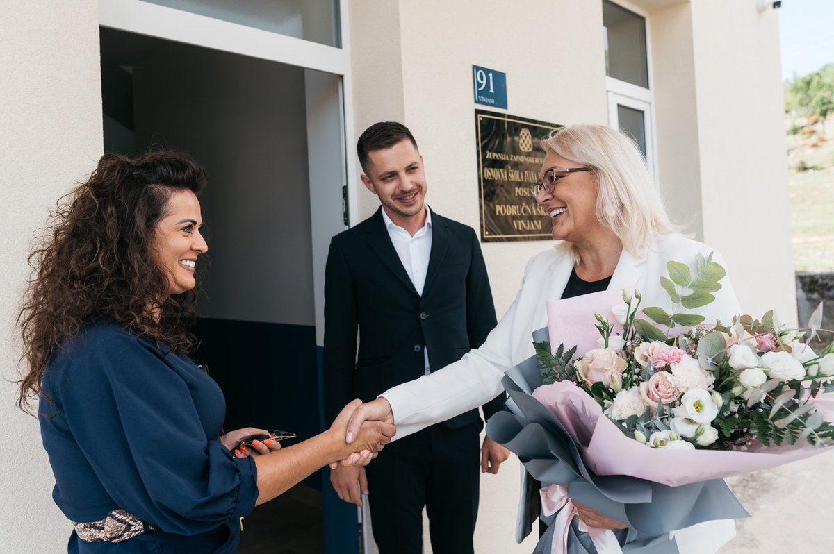 LidijaBradara's tweet photo. Osobno i profesionalno iznimno zadovoljstvo je uvijek biti u općini Posusje, odličnom primjeru male ali nadasve uspješne lokalne zajednice koja je priliku dala mladim i uspješnim ljudima #posusje https://t.co/Q6ou8w1X3y