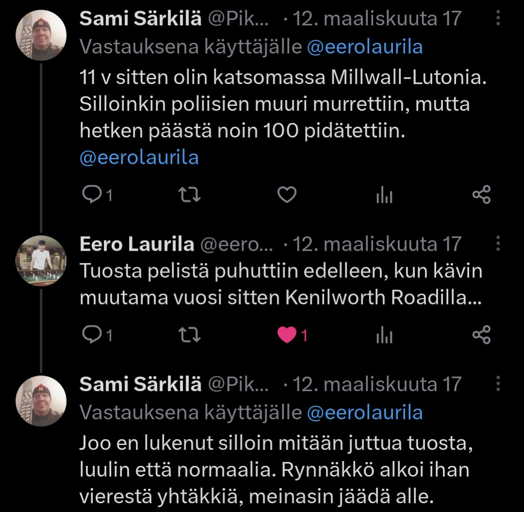 PikkuJii's tweet photo. @mrbigbet Tuossa tosiaan lyhyesti Millwall-Lutonista. Naaman vierestä tekivät noin 100 huligaanin rynnäkön päin noin 15 poliisia, jotka jäi luonnollisesti siinä alakynteen, mutta kun päästiin jatkamaan noin tunnin päästä, niin kaikki olivat raudoissa ja kiinni verkkoaidoissa. https://t.co/b3XRUkKcLd