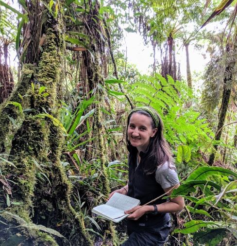 Congrats to #GCAScholarships 2023 #TropicalBotany Scholar Ellen Quinlan, a PhD candidate at <a href="/WakeForest/">Wake Forest University</a>! Her research combines ecology, phylogenomics, &amp; population genomics to characterize patterns of Andean tree diversity across space &amp; time. 
Learn More: gcamerica.org/scholarships/d…