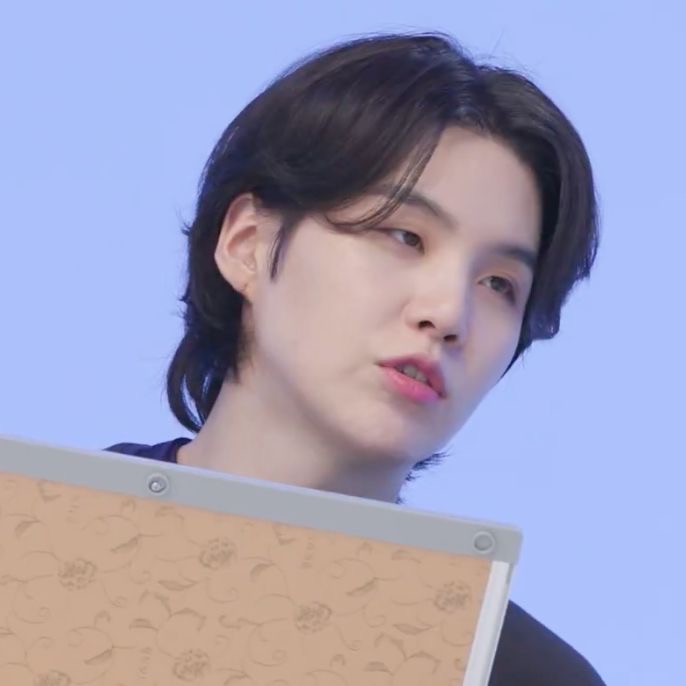 hourIysuga's tweet photo. ✩ #SUGA #방탄소년단슈가 #슈가 https://t.co/4KBkKAma2W