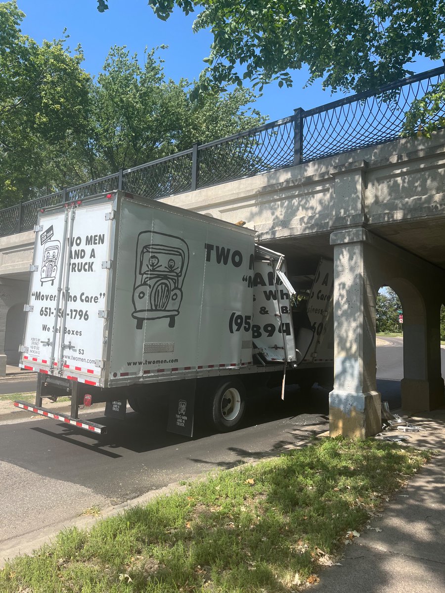 in other news, youre not having the worst day in the twin cities, one of the two guys is