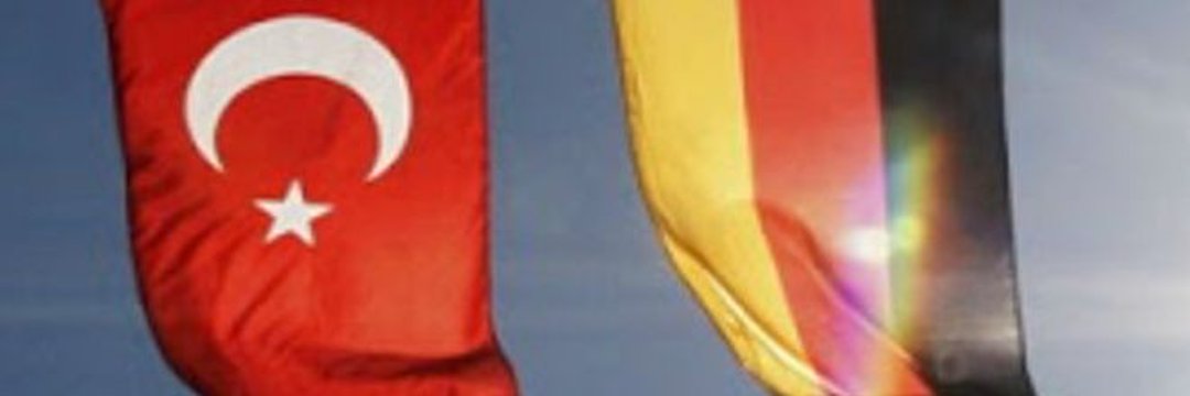 🇹🇷🇩🇪 Almanca bilmek bir avantaj sağlar. Dünyada Almanca,İnglizceden  sonraki 2. evrensel dil  konumundadır.  Almanca öğrenmeliyiz ve Almanca seçmeli değil zorunlu ders olmalıdır 
#AlmancaZorunluKalmali

<a href="/Yusuf__Tekin/">Yusuf Tekin</a>  <a href="/tcmeb/">Millî Eğitim Bakanlığı</a>  <a href="/RTErdogan/">Recep Tayyip Erdoğan</a>  <a href="/trthaber/">TRT HABER</a>  @FOXhaber  @tghabertv