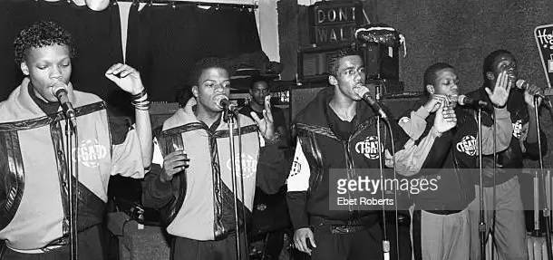 ROBNEHISTORIAN's tweet photo. #NewEdition
Live in Concert 1984
Bakersfield, CA
#CoolItNow #MCARecords
#RalphTresvant
#BobbyBrown
#RickyBell
#MichaelBivins
#RonnieDeVoe
#NE4LIFE
#QBand
Link https://t.co/5D58Z20S5l https://t.co/bQy581pyWK