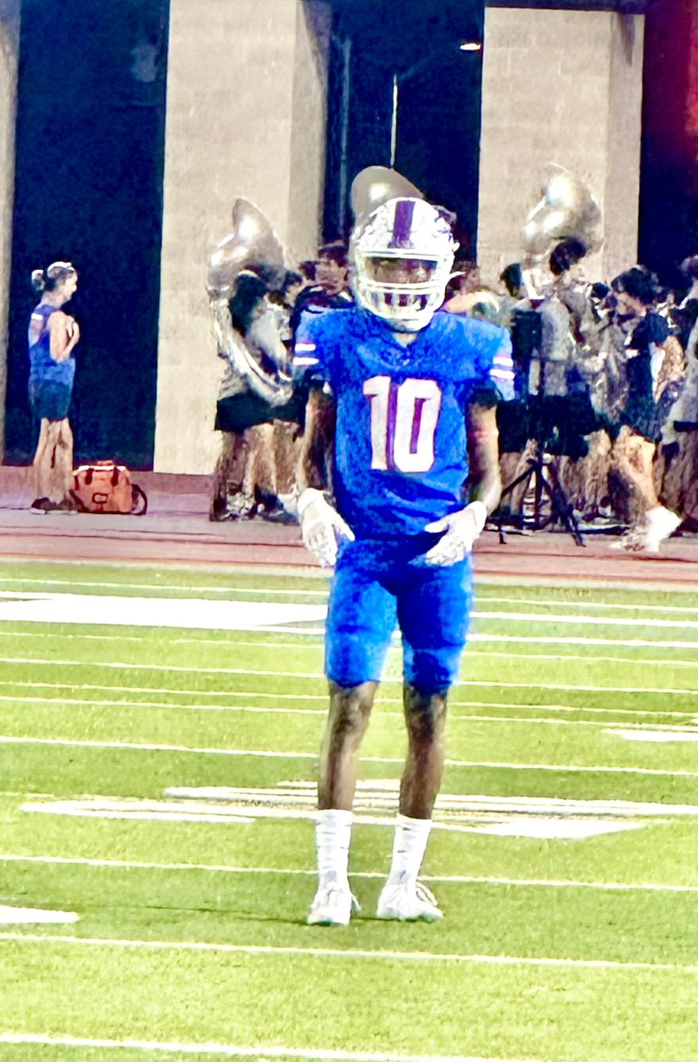 Anthony Williams (@awilliamsusa) on Twitter photo Thank you <a href="/LLionsFootball/">Leander Lions FB</a> for the sideline pass to the game last night. Got a chance to evaluate your talented team. Bonus - I found and added a new player to my <a href="/FBUAllAmerican/">#FBUAllAmerican</a> watch list
‘27 WR <a href="/IzaacMontgomery/">Izaac Montgomery</a>. Thank you <a href="/LLionsFootball/">Leander Lions FB</a> for the sideline pass to the game last night. Got a chance to evaluate your talented team. Bonus - I found and added a new player to my <a href="/FBUAllAmerican/">#FBUAllAmerican</a> watch list
‘27 WR <a href="/IzaacMontgomery/">Izaac Montgomery</a>.