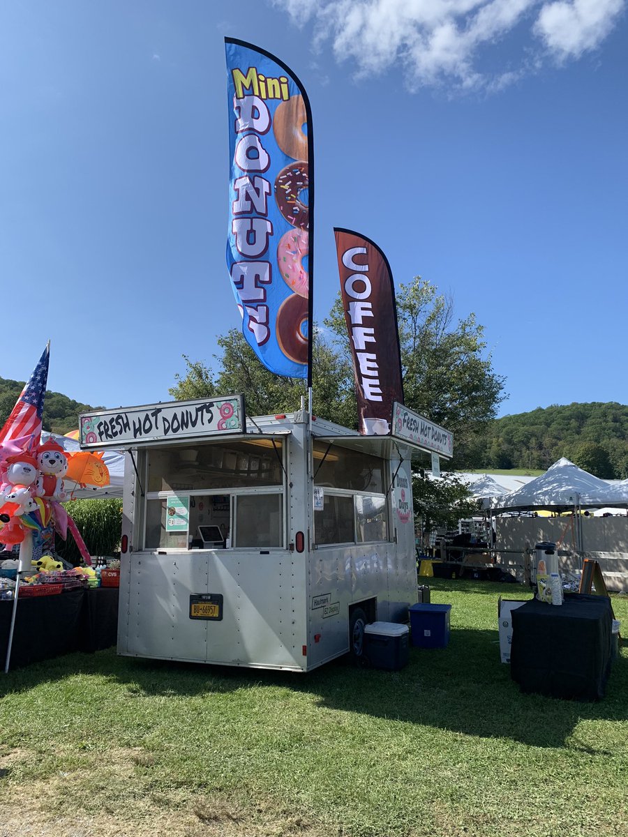 DonutsForDaysNY's tweet photo. We are now open at the hot air balloon festival! Get your tickets before they sell out! https://t.co/1kydAGBUpp